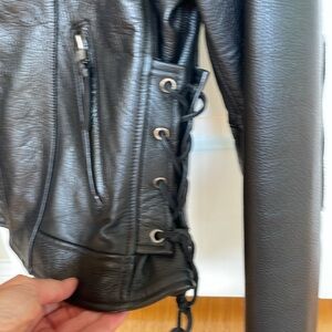 Women’s Motorcycle Jacket w/ Liner